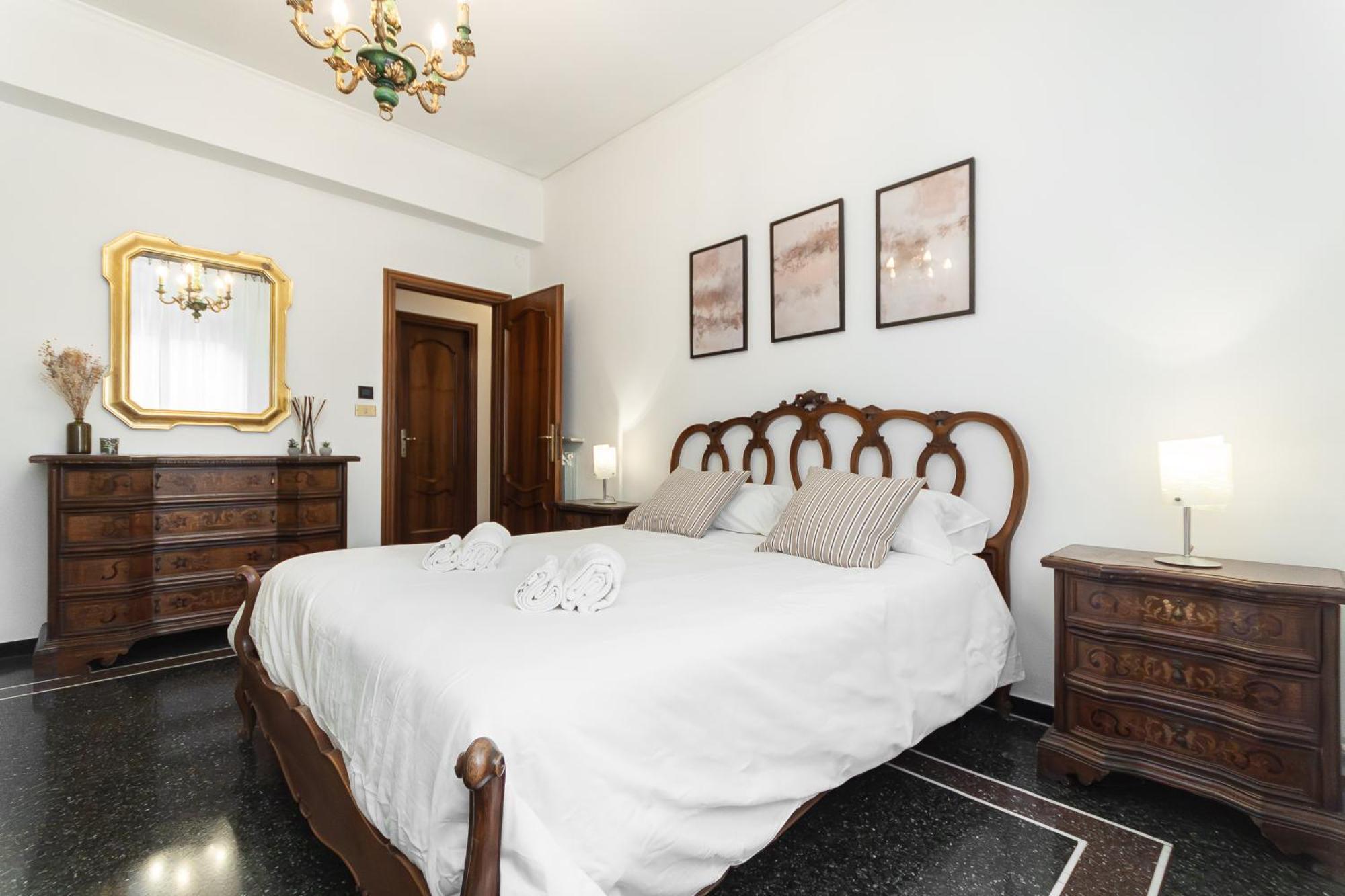 9Min Centro E Stazione Ferroviaria Apartment Генуа Екстериор снимка